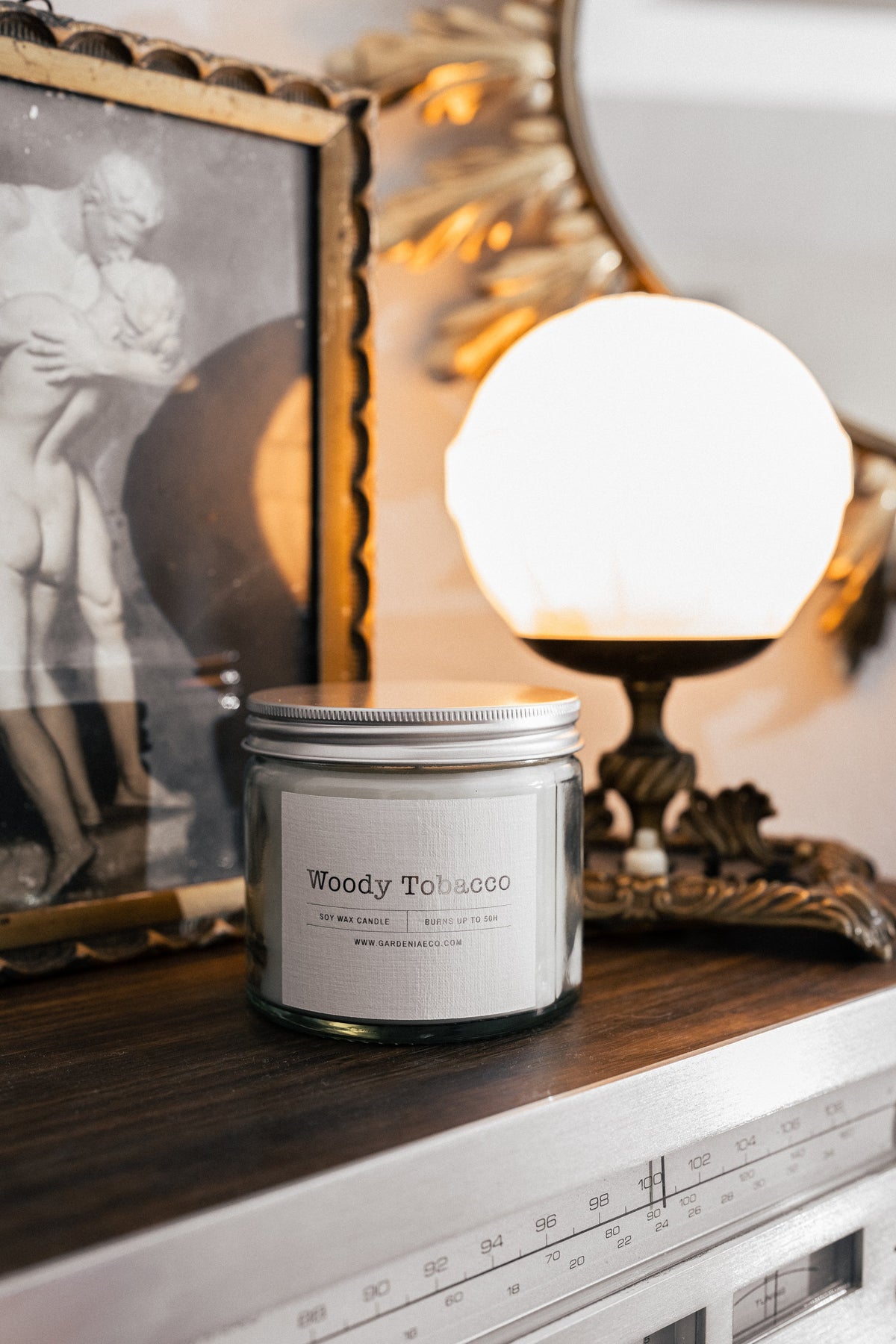 Woody Tobacco - aromātiska svece stikla burciņā