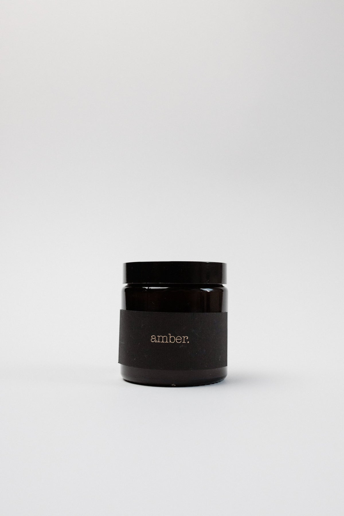 Svece burciņā "Amber candle" 4 izmēri