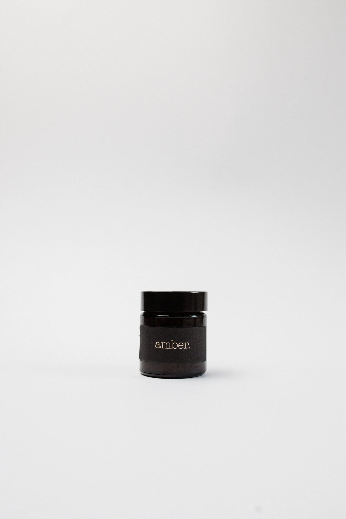 Svece burciņā "Amber candle" 4 izmēri